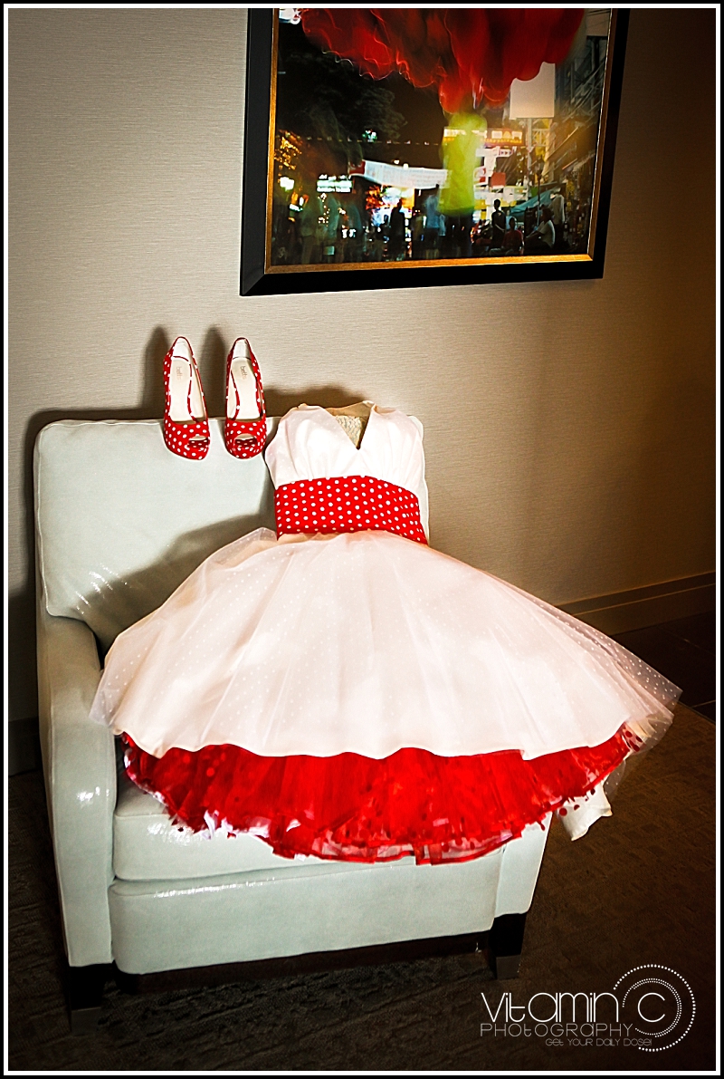 las vegas destination rockabilly pinup bride wedding_002
