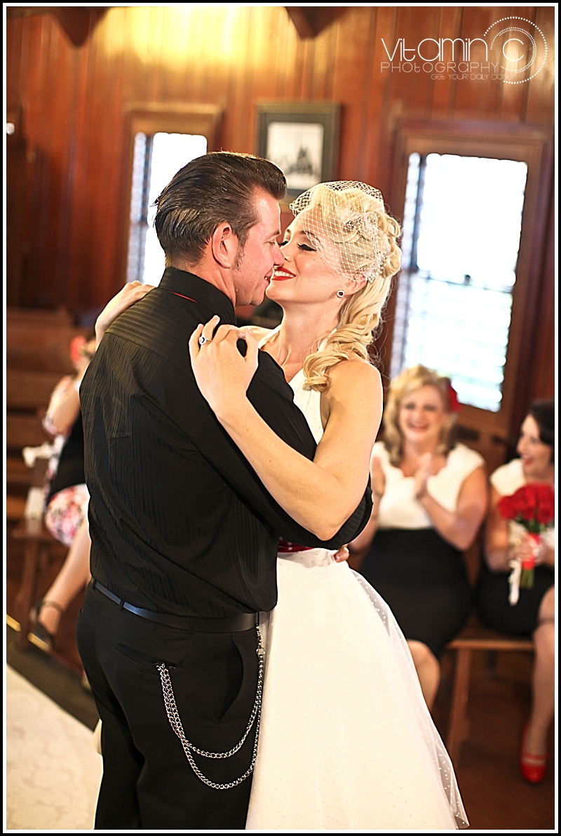 las vegas destination rockabilly pinup bride wedding_029