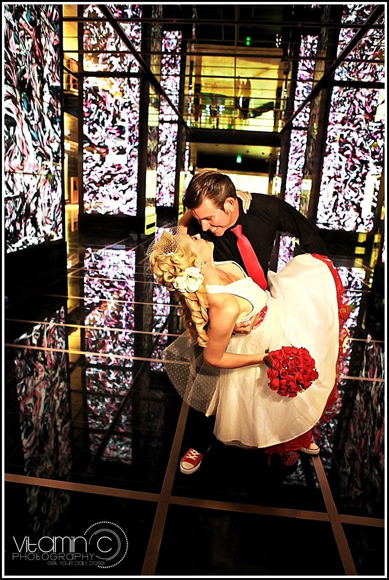 las vegas destination rockabilly pinup bride wedding_031