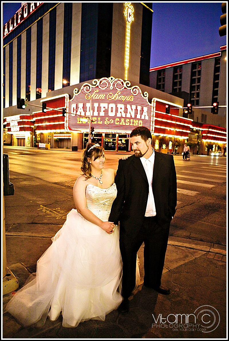 las vegas destination rockabilly pinup bride wedding_049